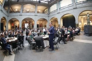 Por amor a la Educaci&oacute;n reconocen labor de la Libre de Derecho de Puebla