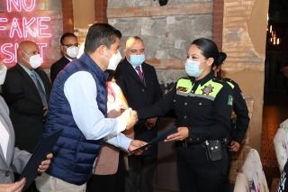 Canirac reconoce labor de polic&iacute;as municipales de puebla