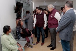Permanente sinergia entre SEDIF e ISSSTEP elevar&aacute; calidad en servicios de salud estatales