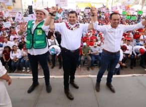 Interconexi&oacute;n carretera para la mixteca asegura Armenta