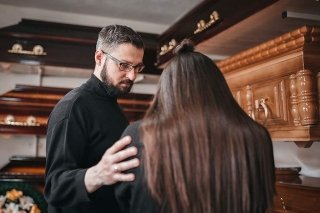 Tanatolog&iacute;a en el IMSS ayuda a pacientes tras la muerte de un familiar