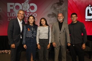MariElise Budib y Pepe Chedraui inauguraron el Foro de Liderazgo Deportivo 2025