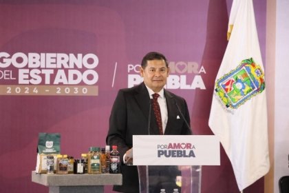 Despliegue operativo garantiza seguridad y disfrute de familias durante desfile de 5 de Mayo