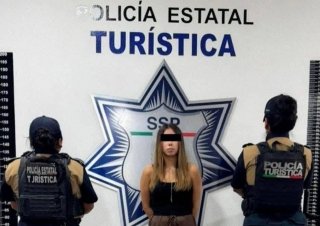 Detienen a mujer originaria de Guanajuato por robo a centro comercial Angel&oacute;polis