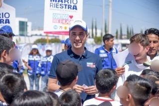 Habr&aacute; cobertura total de luminarias para lograr mayor seguridad: Mario Riestra