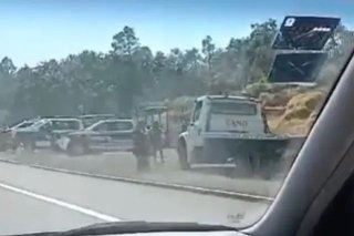 Fuerte movilizaci&oacute;n en la Tlaxco-Tejocotal por hallazgos de cuerpos