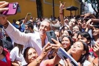 Pepe Chedraui se present&oacute; con &eacute;xito ante el Consejo Universitario de la BUAP &nbsp;