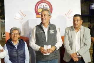 Puebla Brilla llega a Maravillas, con Pepe Chedraui el fraccionamiento cuenta con alumbrado LED al 100%