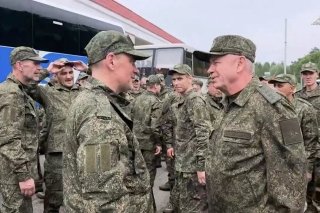 Rusia y Ucrania completan el mayor intercambio de prisioneros; suman mil de cada bando