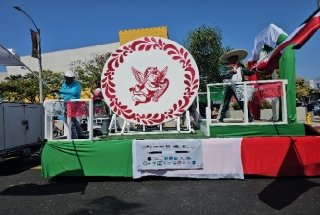 Gobierno de Puebla acompa&ntilde;a a comunidad migrante en festejos patrios en Estados Unidos