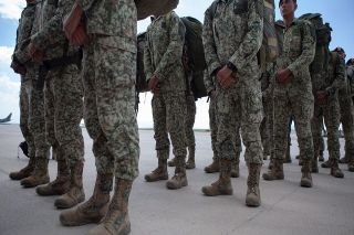 Al Ej&eacute;rcito poder, dinero y libre albedr&iacute;o