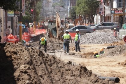 Supervisa David Aysa trabajos de rehabilitaci&oacute;n vial en la Capital
