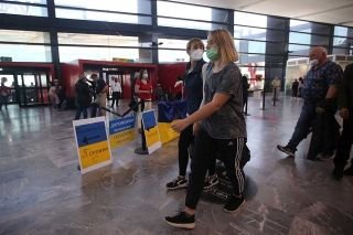 &iexcl;Han vuelto! Ucranianos regresan a su pa&iacute;s; han huido m&aacute;s de cinco millones tras invasi&oacute;n de Rusia