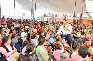 En Xonacatepec se atendieron temas de agua, seguridad y salud,&nbsp; por parte del senador Armenta