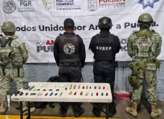 SSP y DEFENSA realizan operativo de revisi&oacute;n en el penal de Cholula