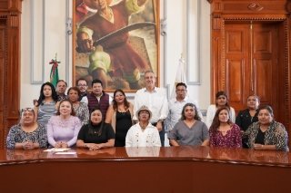 Pepe Chedraui sostuvo un encuentro con mujeres l&iacute;deres de colonias del municipio