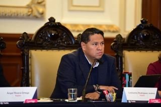 Polic&iacute;as municipales cuidar&aacute;n a funcionarios del Ayuntamiento de Puebla&nbsp;