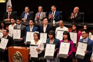Entrega Armenta reconocimientos por amor al deporte