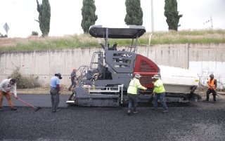 Avanza rehabilitaci&oacute;n de laterales de la Recta a Cholula; paz, bienestar y conectividad