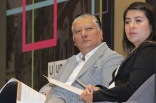 Fernando Morales conversa con estudiantes en UPAEP&nbsp;