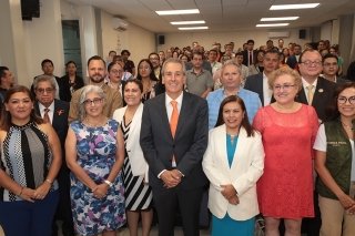 Gobierno de la Ciudad promueve la &eacute;tica y la legalidad en el servicio p&uacute;blico con apoyo de IFETEL