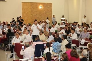 Desarrollo integral y equitativo que beneficie a toda la comunidad de Tehuac&aacute;n: Armenta