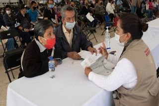 Pensi&oacute;n para adultos mayores: ya puedes inscribirte si cumples 65 a&ntilde;os en septiembre u octubre