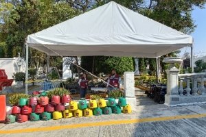 Garantiza Gobierno de la Ciudad seguridad de visitantes al Pante&oacute;n Municipal por D&iacute;a del Padre