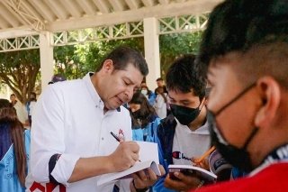 Con apoyo de Sheinbaum, llegar&aacute; la Universidad Rosario Castellanos a Puebla