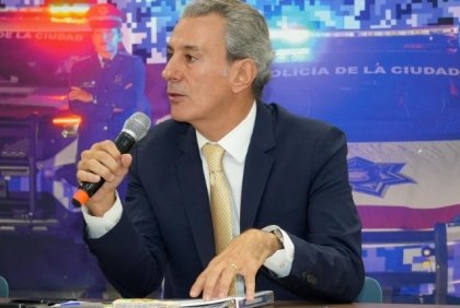 Anuncia Pepe Chedraui incremento salarial y apoyos escolares para polic&iacute;as