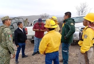 En sinergia, trabaja PC Estatal para sofocar incendio forestal en Tehuac&aacute;n