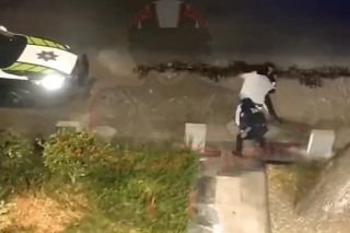 &iexcl;Indignante! polic&iacute;as de la SSC asaltan y golpean a hombre en Av. Ju&aacute;rez