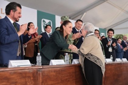 Reapertura del hospital regional No 36, ahora "Carmen Serd&aacute;n Alatriste" devuelve esperanza a familias poblanas: Claudia Sheinbaum