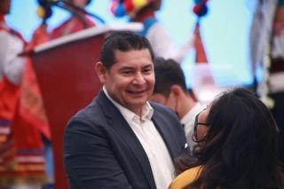 Pr&eacute;stamo al Ayuntamiento de Puebla, podr&iacute;a afectar la econom&iacute;a de las y los poblanos: Armenta