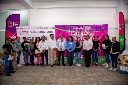 Entrega DIF Puebla Capital insumos alimentarios del programa &ldquo;Desayunos Calientes&rdquo;
