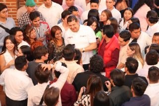 Con los j&oacute;venes se lograr&aacute; la transformaci&oacute;n y el bienestar de Puebla: Armenta