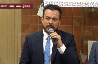 Puebla alista ley "antimilpa y antimoche" para combatir la corrupci&oacute;n y reinvertir recursos en comunidades  Karen Valdes Herrera   El coordinador del gobierno estatal, Jos&eacute; Luis Garc&iacute;a Parra, adelant&oacute; que el estado de Puebla se encuentra trabajando e