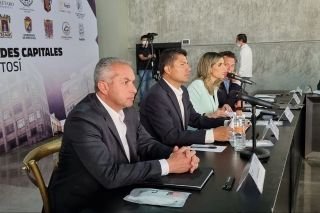 Eduardo Rivera P&eacute;rez presenta acuerdos en materia de turismo y cultura en sesi&oacute;n de ciudades capitales