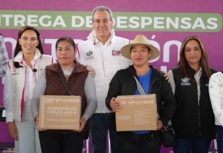 Entregan Pepe Chedraui y MariElise Budib apoyos alimentarios en juntas auxiliares