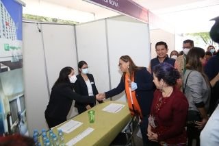 Feria del empleo organizada por el gobierno municipal espera la ocupaci&oacute;n de m&aacute;s de mil 300 vacantes