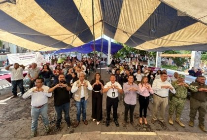 Participan m&aacute;s de mil personas en feria de paz y atenci&oacute;n a las causas