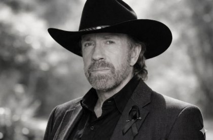 Luto mundial: fallece Chuck Norris, la leyenda indomable del cine de acci&oacute;n