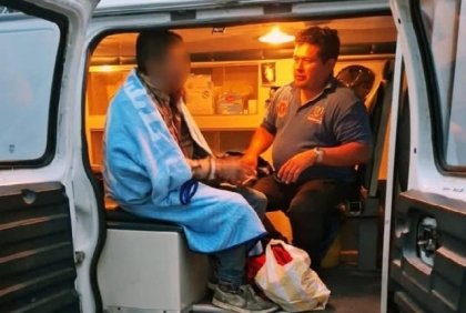 Rescatan a hombre que intent&oacute; quitarse la vida en torre el&eacute;ctrica en Cuapiaxtla de Madero