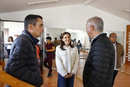 MariElise Budib y Enrique Ibarrondo director del CRIT recorrieron instalaciones del CMERI