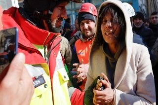 &iexcl;Pas&oacute; m&aacute;s de 100 horas sepultada!: el incre&iacute;ble rescate de una mujer por terremoto en Turqu&iacute;a