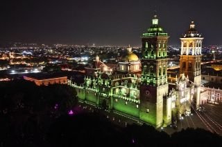 Celebra Ayuntamiento de Puebla aniversario de la ciudad entregando la restauraci&oacute;n de catedral