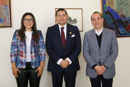 Armenta se re&uacute;ne con Genoveva y Mario Riestra en beneficio de Puebla