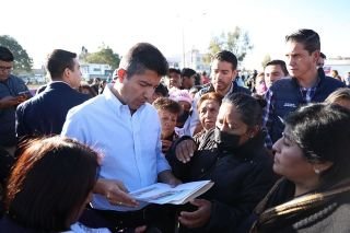 Ayuntamiento de Puebla entrega rehabilitaci&oacute;n del parque juego de pelota en la Resurrecci&oacute;n