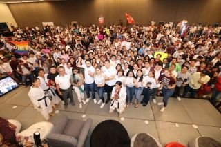 Los j&oacute;venes visi&oacute;n de progreso en Puebla: Armenta