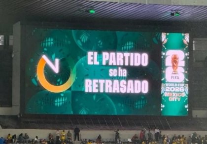 De suspenso: Tormenta el&eacute;ctrica retrasa el M&eacute;xico vs Inglaterra en octavos de final